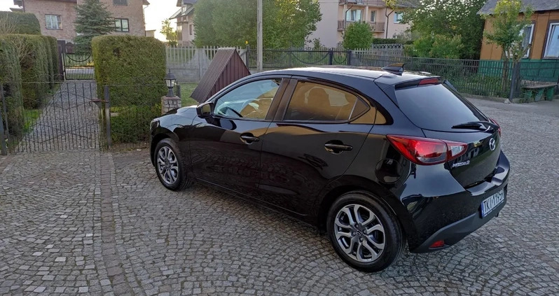 Mazda 2 cena 42900 przebieg: 160000, rok produkcji 2017 z Dęblin małe 781